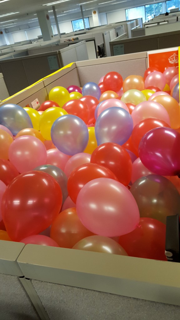 800 balloons in a 8'x8' cubicle