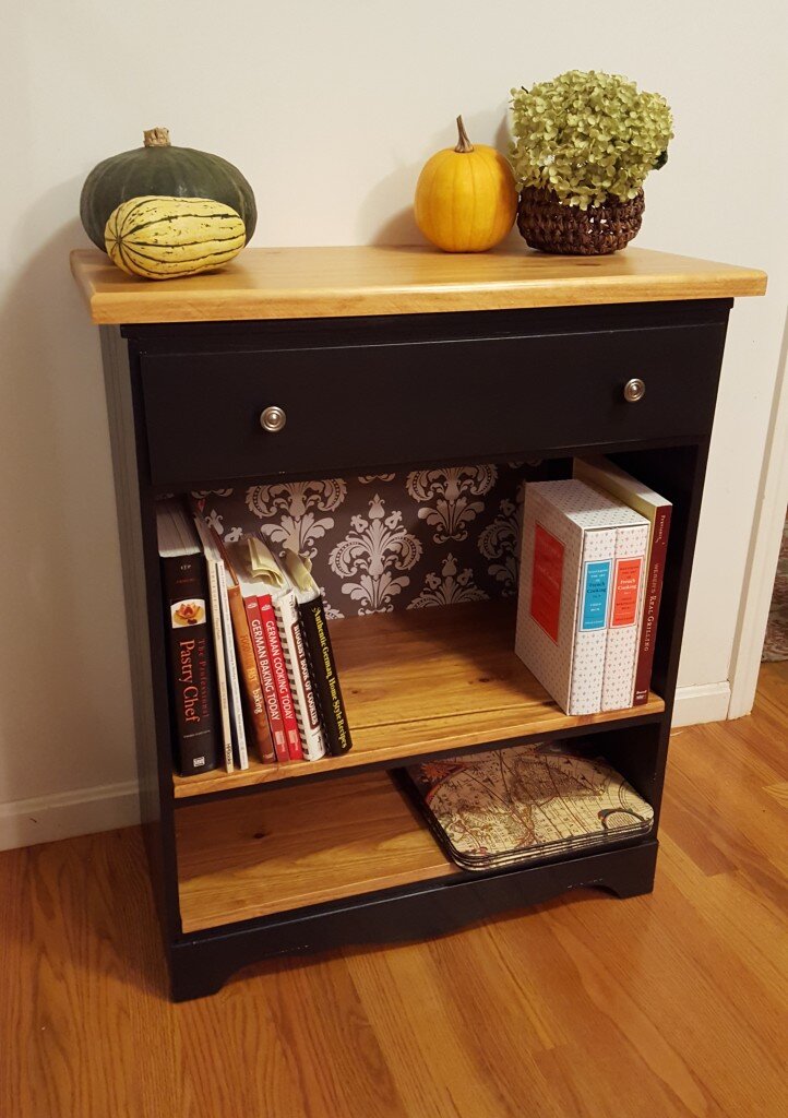 Finished Kitchen Bookshelf
