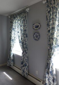 Delft ware curtains