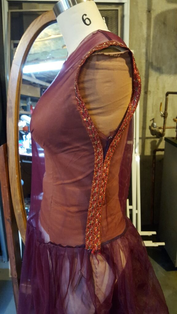 Pin trim along side seam.